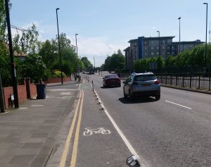A picture of the southbound cycle path on the Great North Road opposite Gosforth Academy.